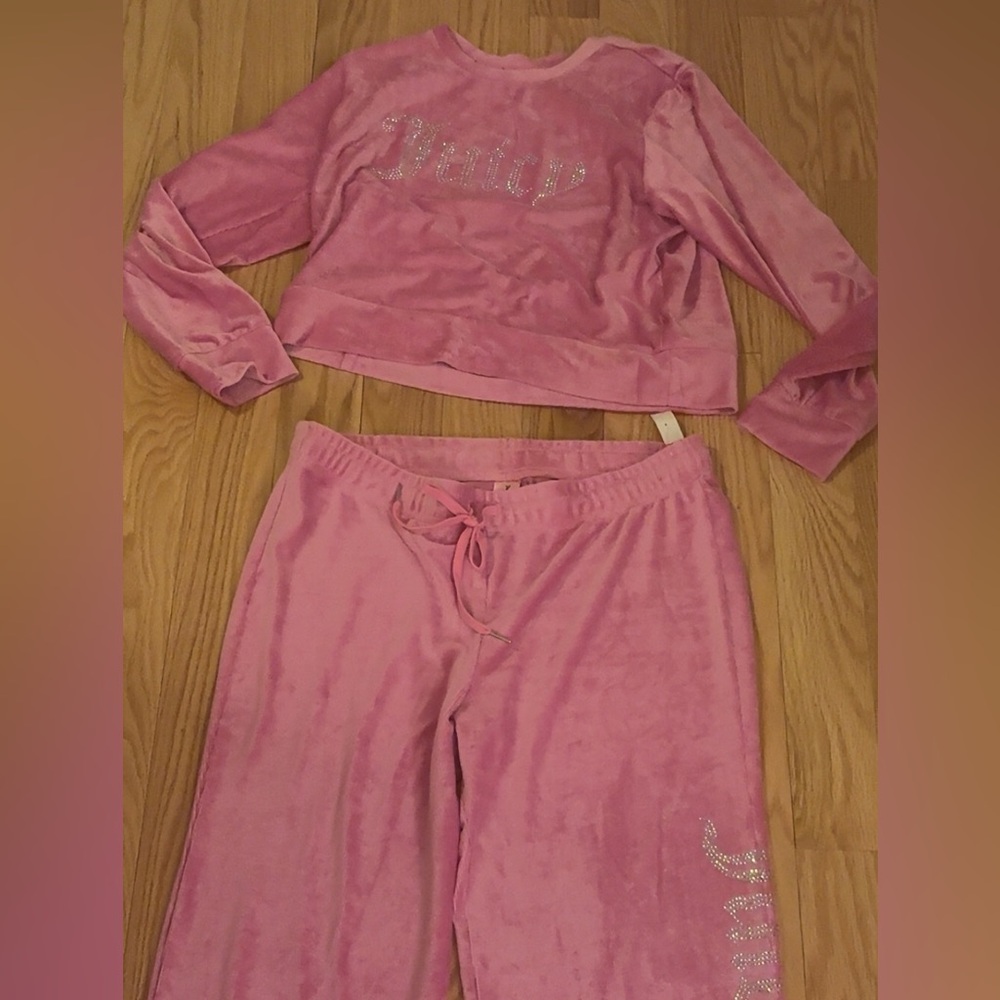 Juicy Couture Pink Velour Lounge Set